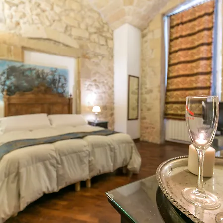 Hotel Chiesa Greca Lecce